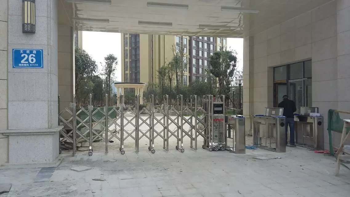 兰西县兰西县成都市摆闸